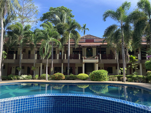 Rattana Guesthouse and Bungalow