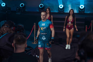 Krakau: MMA- en boks-ervaring voor vrijgezellenfeestjes