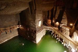 From Krakow: Salt Mine Guided Tour with hotel pick up