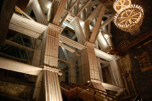 From Krakow: Salt Mine Guided Tour with Transfer