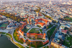 Vanuit Wenen: dagtour naar Krakau met het Kasteel van Wawel en Kazimierz