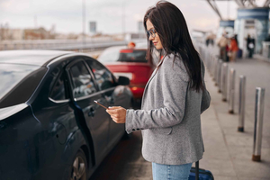 Krakow: Electric Car Transfer between Krakow and the Airport