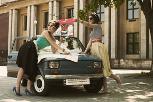 Krakow: Nowa Huta Guided Tour in Vintage Car