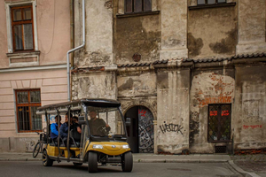 Krakow: Old Town, Kazimierz & Ghetto by Electric Golf Cart