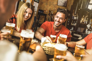 Cracovia: Tour privado de cata de cerveza polaca con un experto cervecero