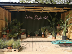 Bezogródek Tropical Spot Food Truck Park