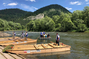 From Kraków: Dunajec River Rafting with Hotel Pickup