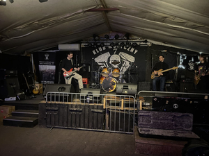 Garage Pub