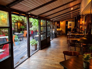 Kolanko No 6 Restaurant