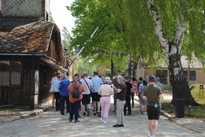 Fra Guidet tur til Auschwitz-Birkenau og afhentning på hotellet