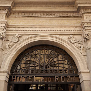 Pod Różą Hotel