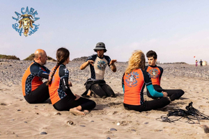 Famara, Group surf lesson with equipment
