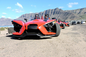 Lanzarote: 3-Hour Guided Polaris Slingshot Roadster Tour