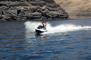 Puerto del Carmen: 40-Minute Jet Ski safari on Playa Chica