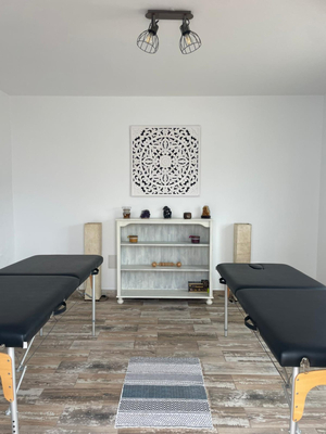 Harmony Lanzarote - Osteopathy, Thai Massage, Craniosacral Therapy / Pick Up Service