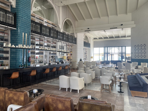 Salon Los Jameos