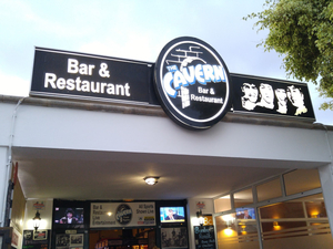 Scanlons Cavern Bar and Restaurant, Costa Teguise.