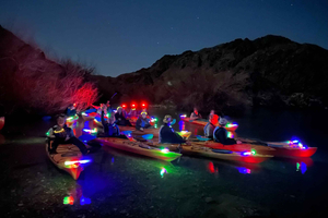 Fra Las Vegas: Kajaktur i måneskin på Colorado River