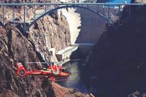 Las Vegas: Daytime Hoover Dam & Las Vegas Strip Heli Flight