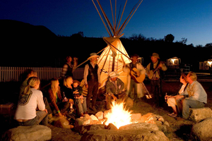 Las Vegas: Grand Canyon Helicopter & Overnight Ranch Getaway
