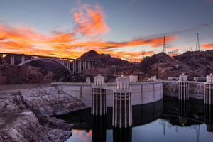 Las Vegas: Hoover Dam Ultimate VIP Tour with Lunch