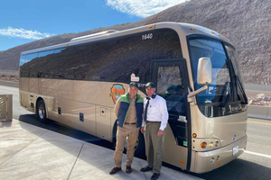 Las Vegas: Shuttle To and From Grand Canyon West