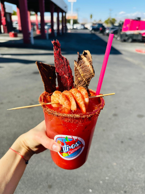 Clamatos y Snacks Litros