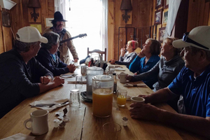 Las Vegas:Grand Canyon West Tour, Ranch Lunch, Skywalk Entry