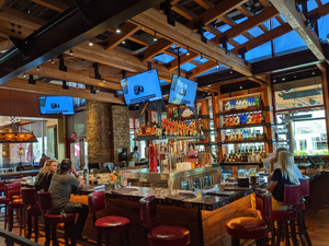 Lazy Dog Restaurant & Bar