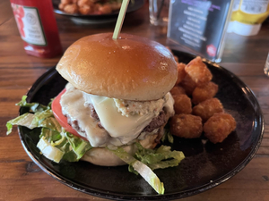 WSKY Bar + Grill
