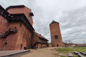 From Riga: Turaida, Sigulda, and Cesis Castle trip
