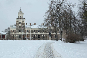 From Riga: Turaida & Sigulda Day Trip with Guide