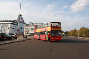 Riga:HopOn HopOff Bus tour for cruise guests/Stadtrundfahrt