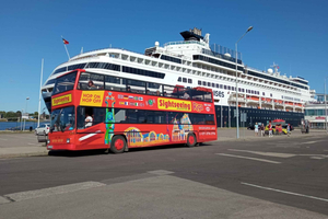 Riga: Red Bus Hop-On Hop-off Sightseeing Grand Tour