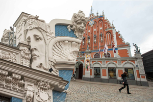 Riga's Old Center and Art Nouveau Tour
