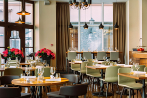 Locale Restaurant
