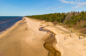 Vitrupe Beach