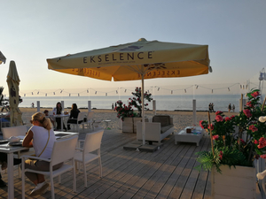 X.O Beach Lounge & Club