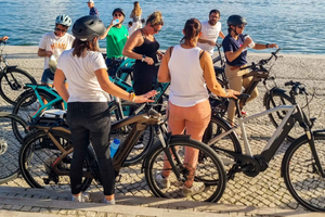 E-Bike Adventure to Belém with Pastel Tasting