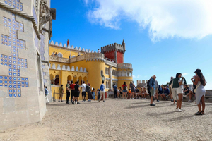 From Lisbon - Small Group to Pena Palace, Nazaré & Fátima