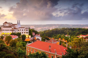 From Lisbon - Tour Sintra, Pena Palace, Regaleira and Cascais