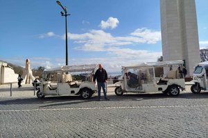 3-Hour Sightseeing Tuk-Tuk Tour with Free Pickup