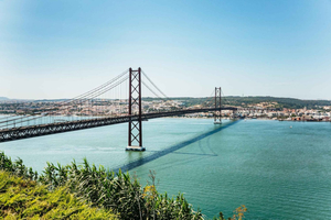 Visita guiada privada de meio dia à cidade de Lisboa: atrações icónicas