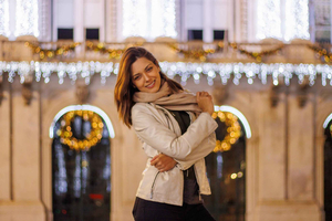 night photoshoot with Christmas lights and market