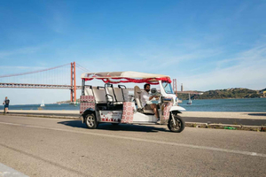 Private Guided Tuk-Tuk Tour with Hotel Pickup