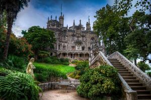Lisboa: Excursión de un día a Sintra, Palacio de la Pena, Regaleira y Monserrate