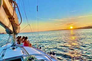 Tagus River Sailboat City Cruise