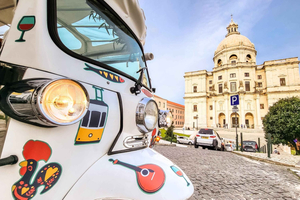 Lissabontur Gamla stan & Utsiktspunkter på en tuktuk!