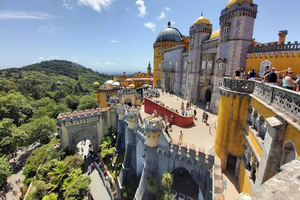 Lissabon: Sintra, Pena, Regaleira, Cabo da Roca och Praia Grande