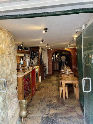 A Muralha - Tapas e Vinhos